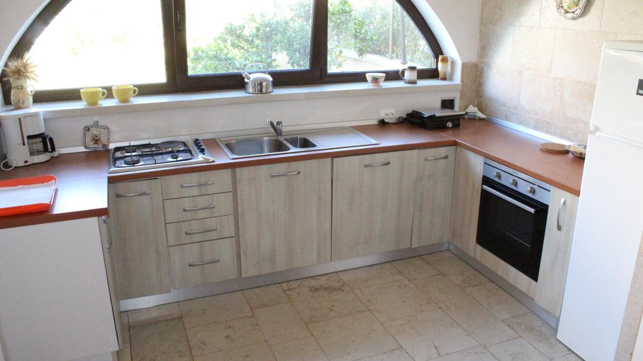 Apartman 100M2, Full Opremljen, Privatni Parking. PUY 외부 사진